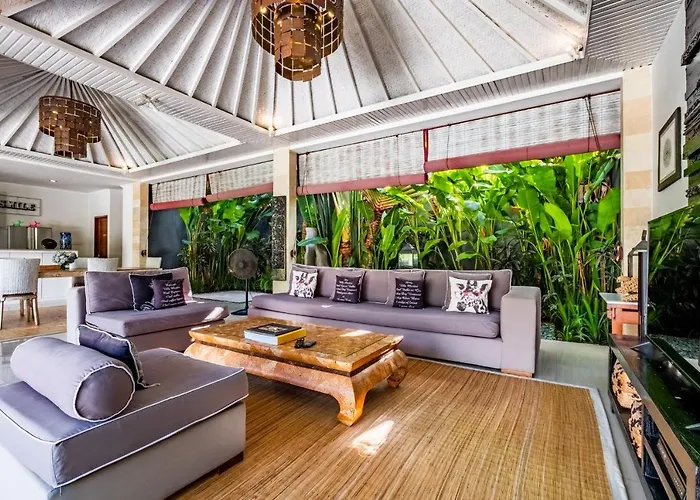 Martini Villa *